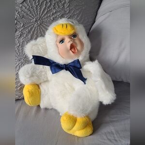 2000 Geppeddo Cuddle Kids Dominique Duck Baby Doll Porcelain Face Plush 9"